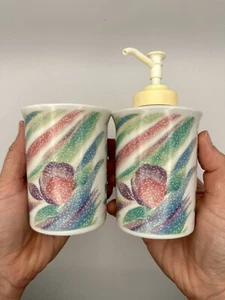 Retro Bathroom Set Bathelle Fashions Pink Blue Toothbrush Holder Soap Dispenser - Picture 1 of 18