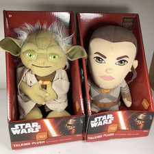 Lot of 2 Underground Toys Star Wars Talking Yoda & Rey 9” (B3)