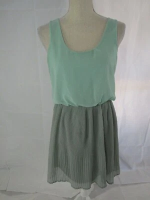 PINS AND NEEDLES Pleated Dress - Size M Foto 1 de 4
