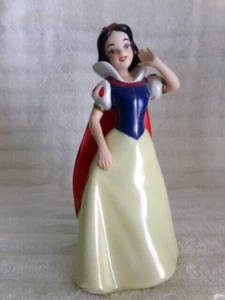 Disney Snow White Porcelain Ceramic Figurine - Picture 1 of 6