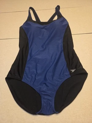 Traje de baño Speedo XXL de una pieza azul negro colorblock playa acolchado Foto 1 de 3