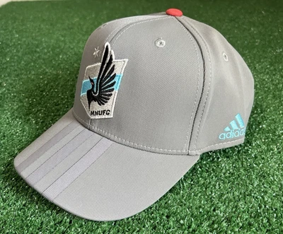 Gorra Adidas MLS Minnesota United FC Estructurada Ajustable Snapback Gorra Gris, Nueva Foto 1 de 4