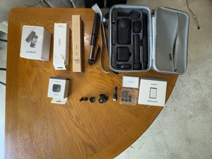 Insta360 X3 - 360 Camera + Extreme Bundle/Custom Case NEW SEALED - Picture 1 of 10