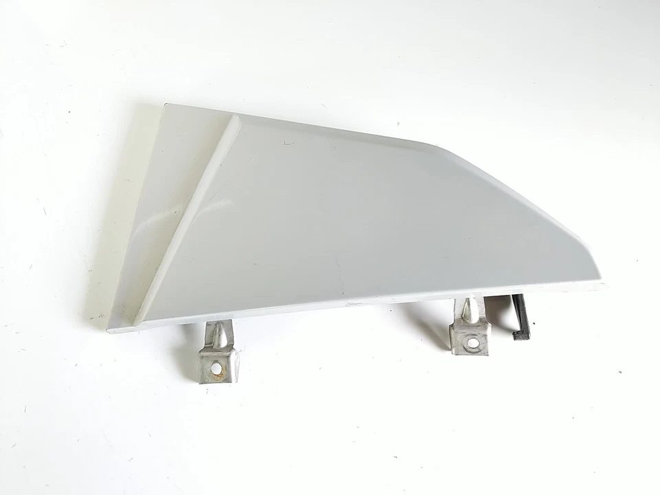 Пластиковая серая маленькая крышка для 06 BMW K1200GT 42480 - Изображение 1 из 4