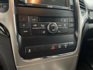 Temperature Control Fahrenheit Display Fits 11-13 GRAND CHEROKEE 851849 - Picture 1 of 12