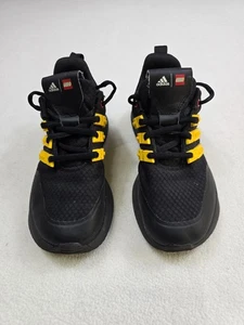 Adidas x Lego Jungen Cloudfoam Turnschuhe schwarz/gelb Größe 13 1/2K bequeme Passform - Bild 1 von 5