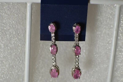 Pendientes de cóctel de zafiro rosa Ilakaka de 3,00 quilates platino sobre plata fina  Foto 1 de 4