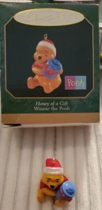 Hallmark Keepsake Miniature Christmas Ornament Winnie the Pooh 1997 NIB #QXD4255 - Picture 1 of 3