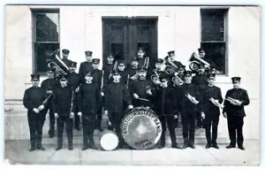 1910 BRISTOL MILITARY BAND CONNECTICUT BIG BASS DRUM ANTIKE POSTKARTE - Bild 1 von 2