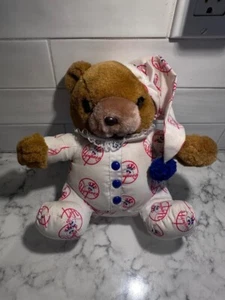 NY YANKEES orsacchiotto baseball 8 in Yankee PJ set & berretto peluche bambola gioco collezione - Foto 1 di 3