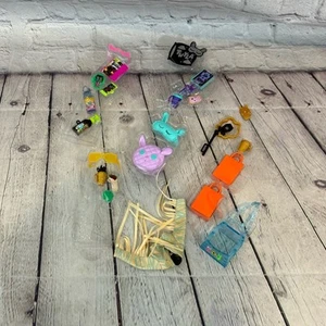 Monster High G3 Lote de Accesorios Nuevos - Imagen 1 de 4
