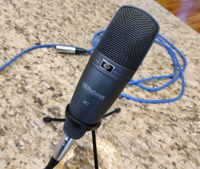 PreSonus M7 Condenser Microphone with Desktop Tripod Stand & 10' XLR Cable ✅ - Image 1 of 4