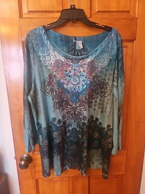 Blusa para mujer Dressbarn talla 3X adornada nueva sin etiquetas  Foto 1 de 4