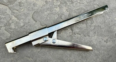 Abridor de tarros Swing-A-Way 7,5" ajustable vintage Foto 1 de 4