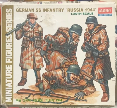 MODELLISMO- GERMAN SS INFANTRY RUSSIA 1944 - ACADEMY scala 1/35 - Immagine 1 di 2