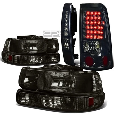 KIT DE LUCES TRASERAS LED TINTE CROMADO + PARACHOQUES + FARO TRANSPARENTE AHUMADO SILVERADO 99-02 Foto 1 de 4