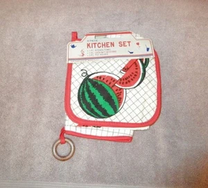80s VTG Dura-Kleen WATERMELON Kitchen LINENS 4 Piece TOWEL Pot Holders OVEN MITT - Picture 1 of 7