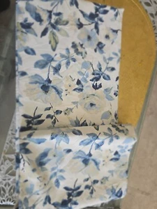 100% Cotton blue floral print table cover round 70inch - Picture 1 of 3