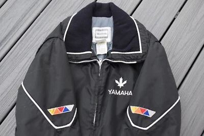 YAMAHA VINTAGE SNOWMOBILE JACKET BOMBER BLACK SLEDDING PREOWNED 1985 — 第 1/4 张图片