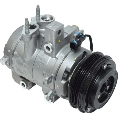 Compressor A/C UAC CO 11690C para 17 Ford F-150 - Imagem 1 de 4