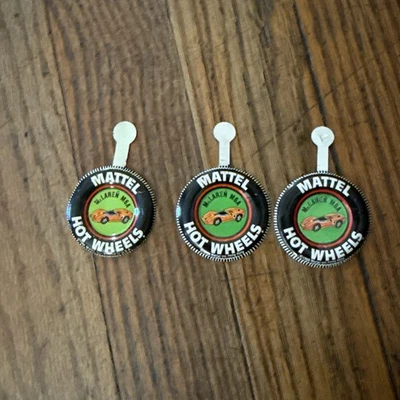 1968 McLAREN M6A  VINTAGE HOT WHEELS REDLINES CARS METAL BADGE - Image 1 of 4