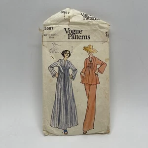 Vintage Vogue Sewing Pattern 8587 Dress pants set Women's 1970s size 12 bust 34 - Picture 1 of 3
