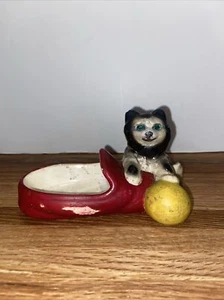 DE COLECCIÓN GATO CHEDDAR CON HILO EN ZAPATILLA ARTE MODERNO FIGURA DE CERÁMICA CON JOYAS - Imagen 1 de 16
