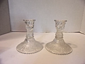DUNCAN MILLER PAIR OF CANDLE HOLDERS 4 1/2" TALL SANDWICH PATTERN - Picture 1 of 4