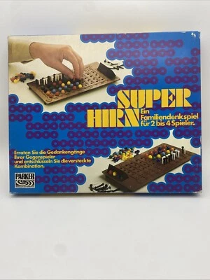 SuperHirn  von Parker - 2 bis 4 Spieler Brettspiel Gesellschaftsspiel Vintage  - Bild 1 von 2