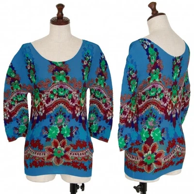 ISSEY MIYAKE me Flower Print Stretch Pleated 3/4 Sleeve T Shirt Size F(K-117215) - Image 1 of 4