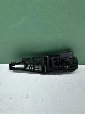 Soporte base manija puerta exterior pasajero derecho Jeep Cherokee 2014-2023 Foto 1 de 4
