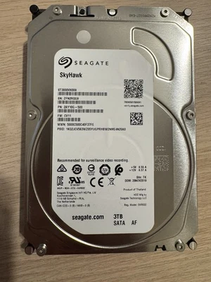 Disco duro de vigilancia Seagate ST3000VX009 SATA SkyHawk 3 TB 3,5 Foto 1 de 2