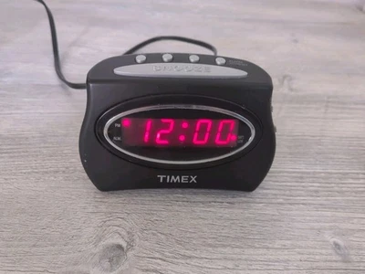 TIMEX Extra Loud Black Electric Alarm Clock w/Backup Battery Model T101B-Tested - Image 1 of 4