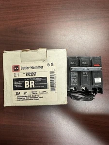 BR230ST 2Pole 30Amp 120/240Volt Plug-In w/ 120V Shunt NEW EATON Cutler Hammer - Picture 1 of 9