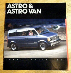 Sammlerstück Vintage 1987 Chevy Trucks Astro & Astro Van Original Verkaufsprospekt - Bild 1 von 2