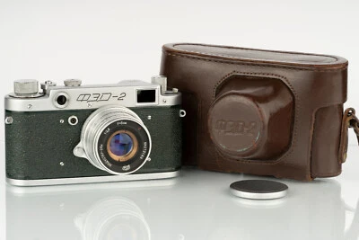 FED 2 green, Industar 26m 5cm f/2.8 Red P rare Soviet Rangefinder Camera, Works! - Image 1 of 4