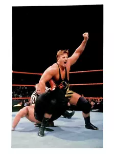 WWE OWEN HART WRESTLEMANIA LIVE 4X6 WRESTLING PHOTOCARD #42 - Picture 1 of 1