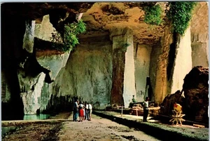 Cave of the Cordari, Syracuse, Italy Postcard - Picture 1 of 2