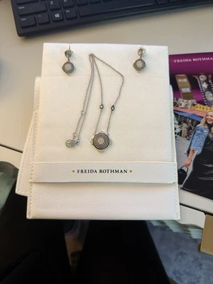 Conjunto de acabamento industrial Freida Rothman - Imagem 1 de 4