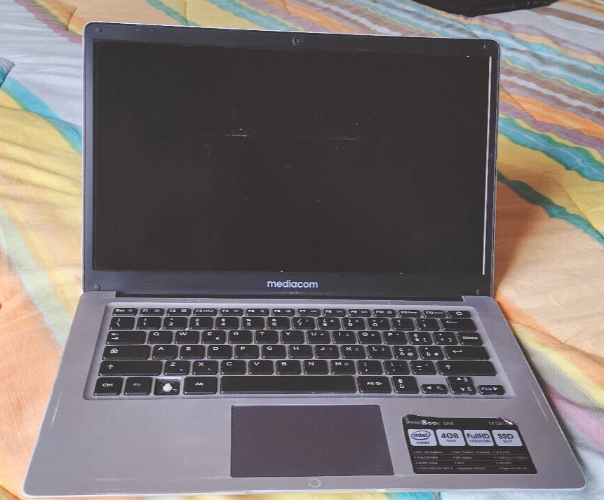 NOTEBOOK Mediacom SmartBook ONE 14" mod.MSB146 -leggi bene- - Immagine 1 di 4