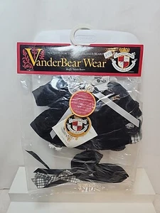 MUFFY VANDERBEAR WEAR A Legendary Family Portrait In Black & White NABCO Vtg NIP - Picture 1 of 9