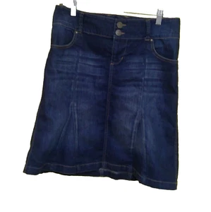 Maurices Denim Skirt Women's Size 5/6 Flare Dark Wash Distressed Knee Length - Picture 1 of 11