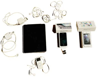 4 x APPLE iPhone 5S 4S iPad iPod Job lot for parts only - CRACKED DAMAGED - Immagine 1 di 4