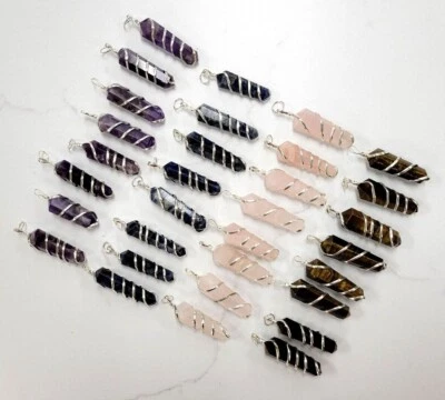 COLGANTES DE CRISTAL DE PIEDRAS PRECIOSAS NATURALES ENVUELTOS EN ALAMBRE PIEDRA CARGADA Foto 1 de 4