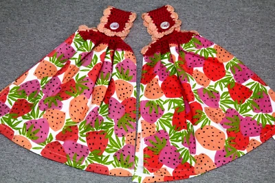 2 toallas premium de doble ganchillo ~ fresas Foto 1 de 4