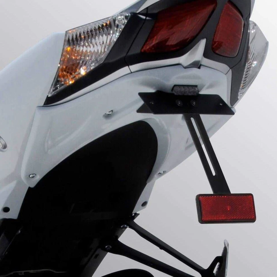 Ermax Undertray Metallic White (Pearl Still White) Suzuki GSXR 1000 2005-2008 Foto 1 de 1