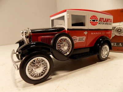 Racing Champions #00214 Atlanta Motor Speedway 1929 Modelo A Van Nuevo de Lote Antiguo  Foto 1 de 4