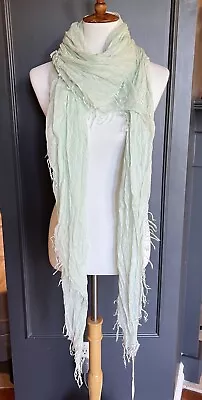 Nueva Auténtica Bufanda Chan Luu Cachemira y Seda Color: Lirio Verde Foto 1 de 4