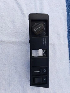 1991-1995 Volvo 740/940 Headlight Switch Panel - Picture 1 of 5