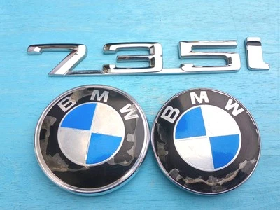 88 89 90 91 92 93 94 BMW 735 i TRASERO/CAPÓ CROMO EMBLEMA LOGO INSIGNIA CONJUNTO COMPLETO  Foto 1 de 4